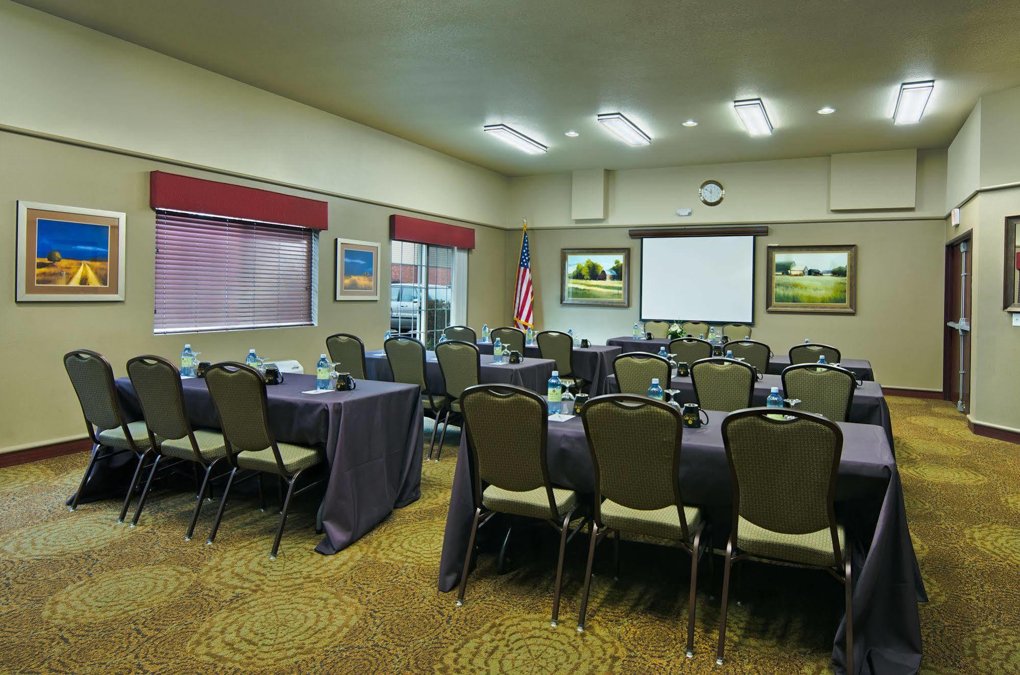Oxford Suites הרמיסטון מראה חיצוני תמונה